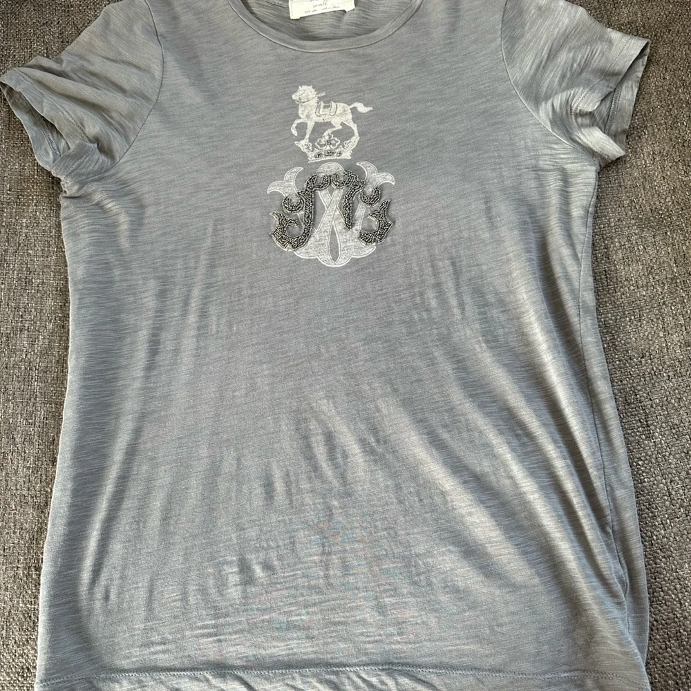 J.Crew Women’s Gray Decorative Beaded Short Sleeve T-shirt Size Small